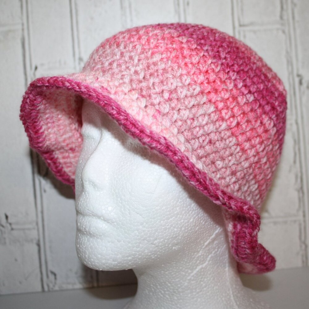 💗 Pink Striped Crocheted Sunhat – Handmade · One Size